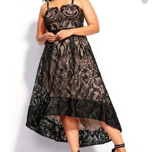 **24 HOUR PRICE DROP*NWT City Chic gorgeous dress!